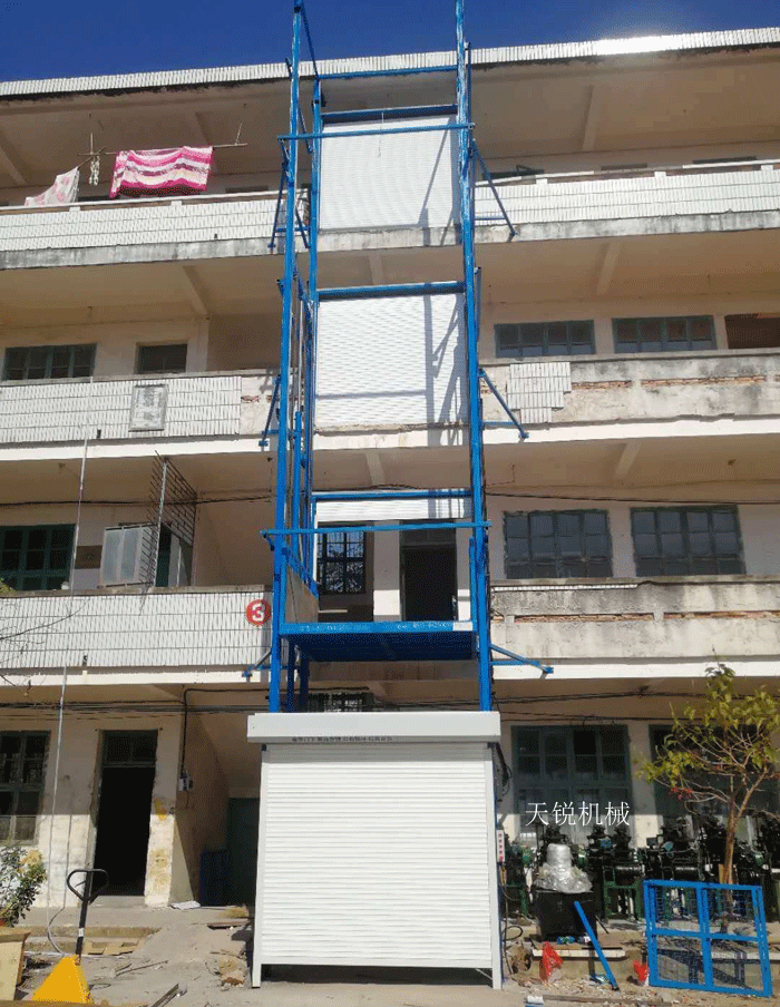 临夏室外升降货梯